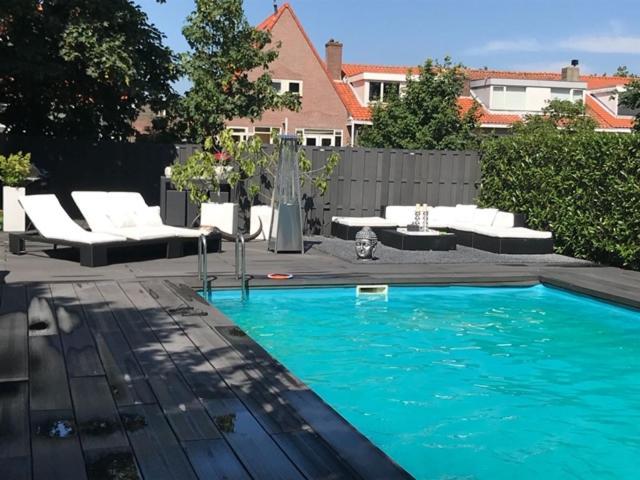 Finch Guesthouse ซานด์โวร์ต ภายนอก รูปภาพ